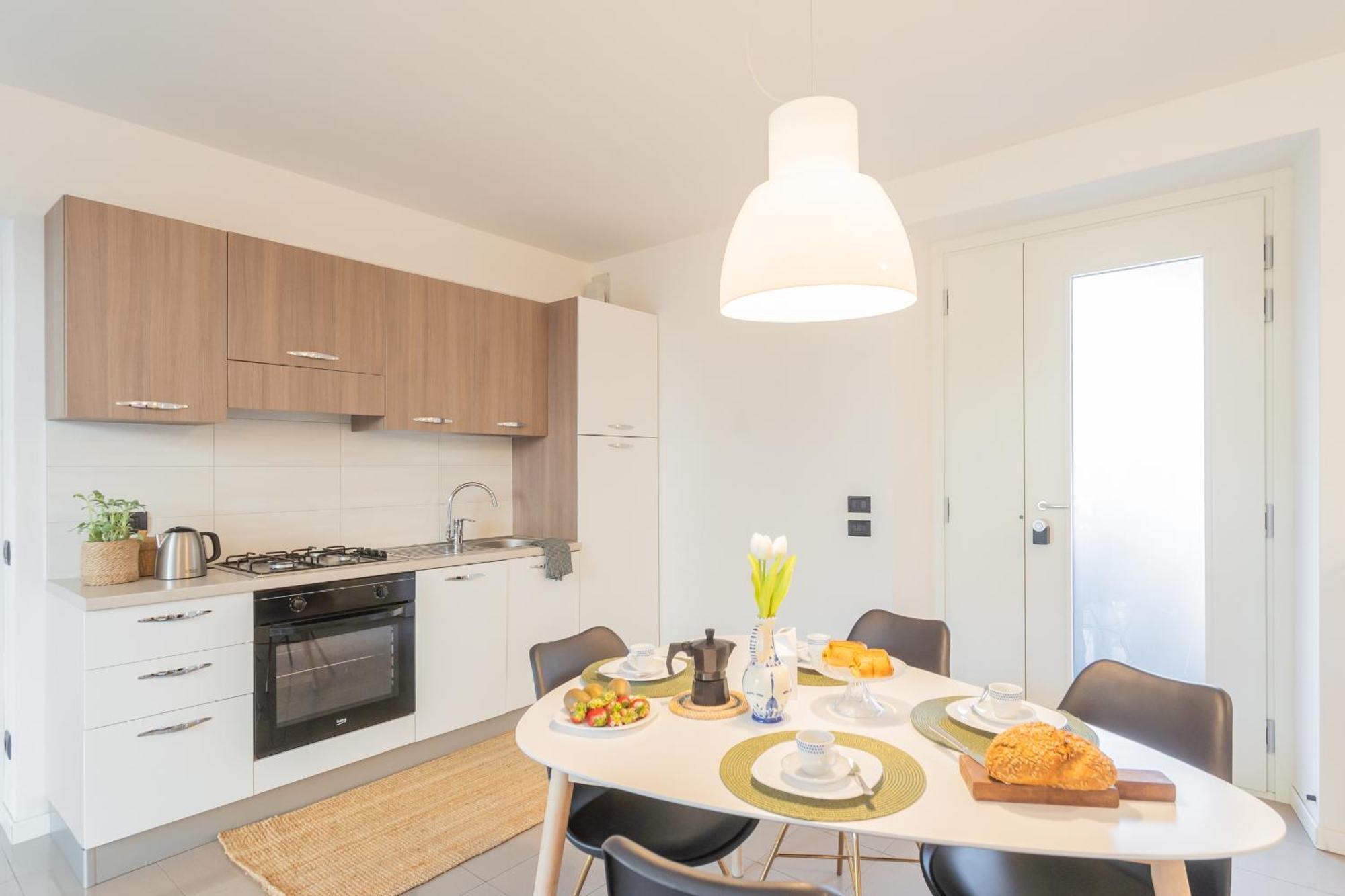 Ponente Balcony & Garden By Rent All Como Gravedona Eksteriør billede