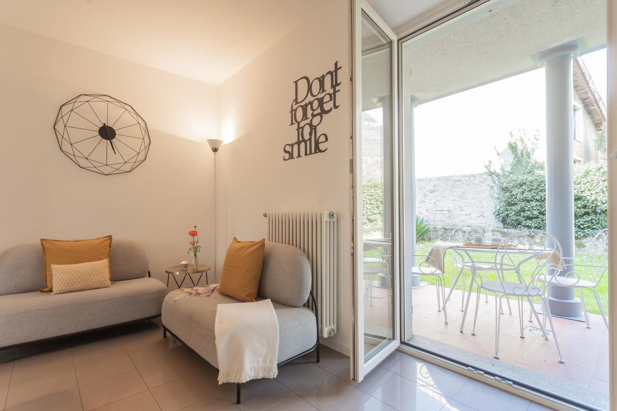 Ponente Balcony & Garden By Rent All Como Gravedona Eksteriør billede