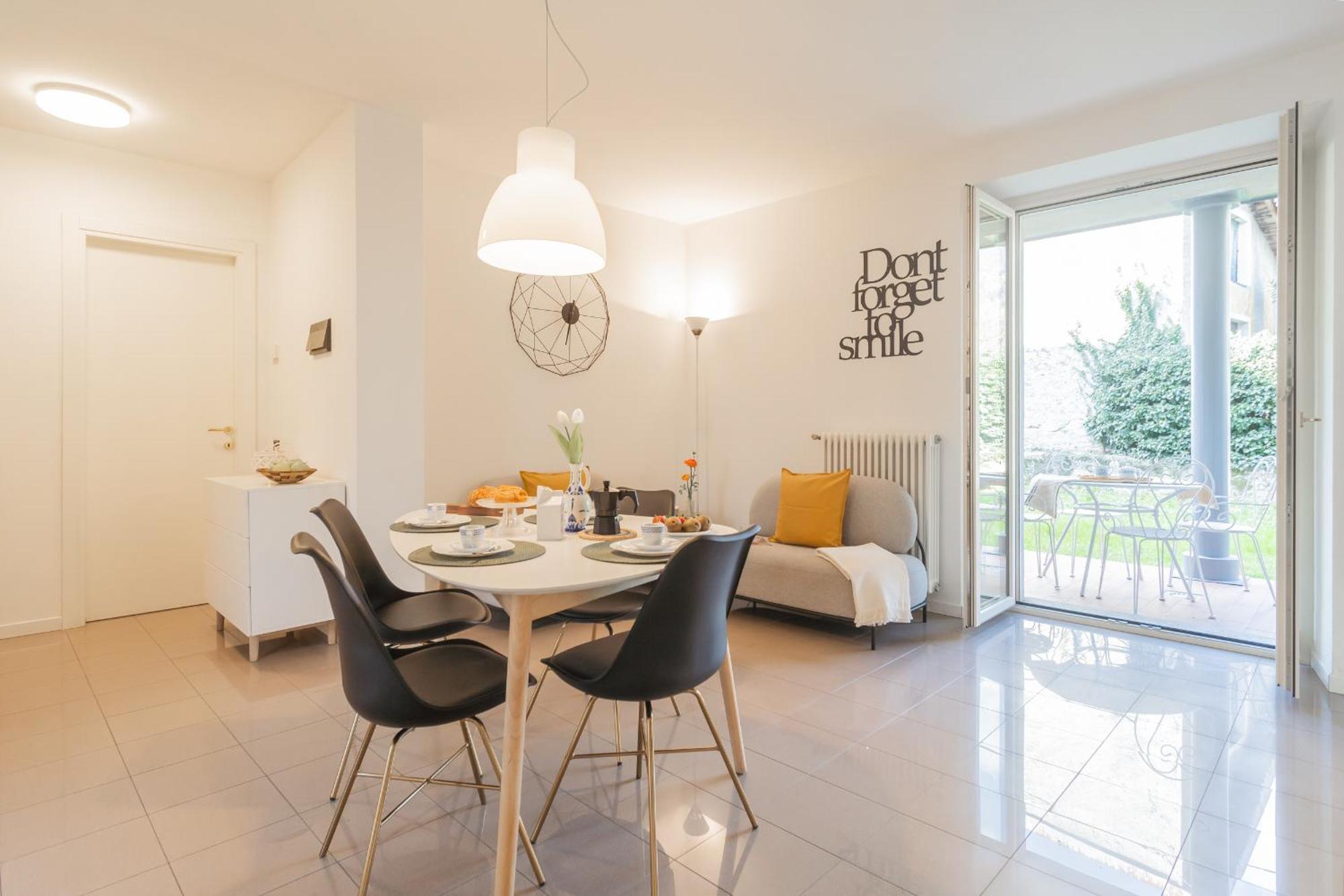 Ponente Balcony & Garden By Rent All Como Gravedona Eksteriør billede