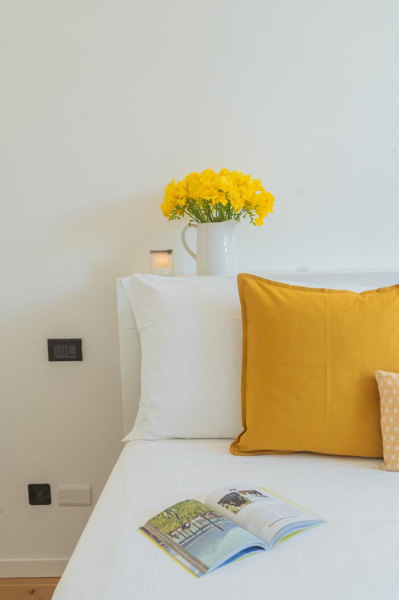 Ponente Balcony & Garden By Rent All Como Gravedona Eksteriør billede