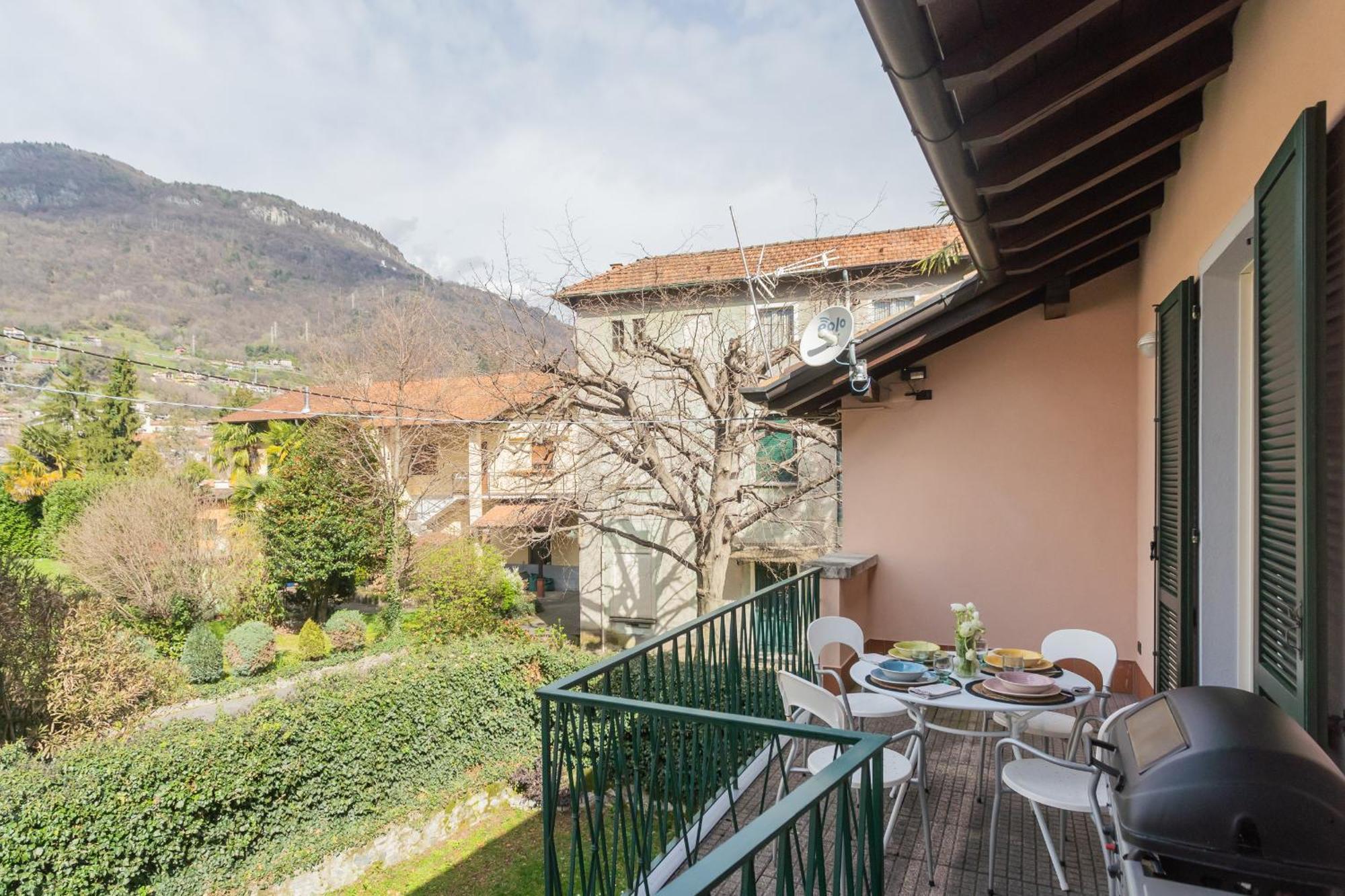 Ponente Balcony & Garden By Rent All Como Gravedona Eksteriør billede