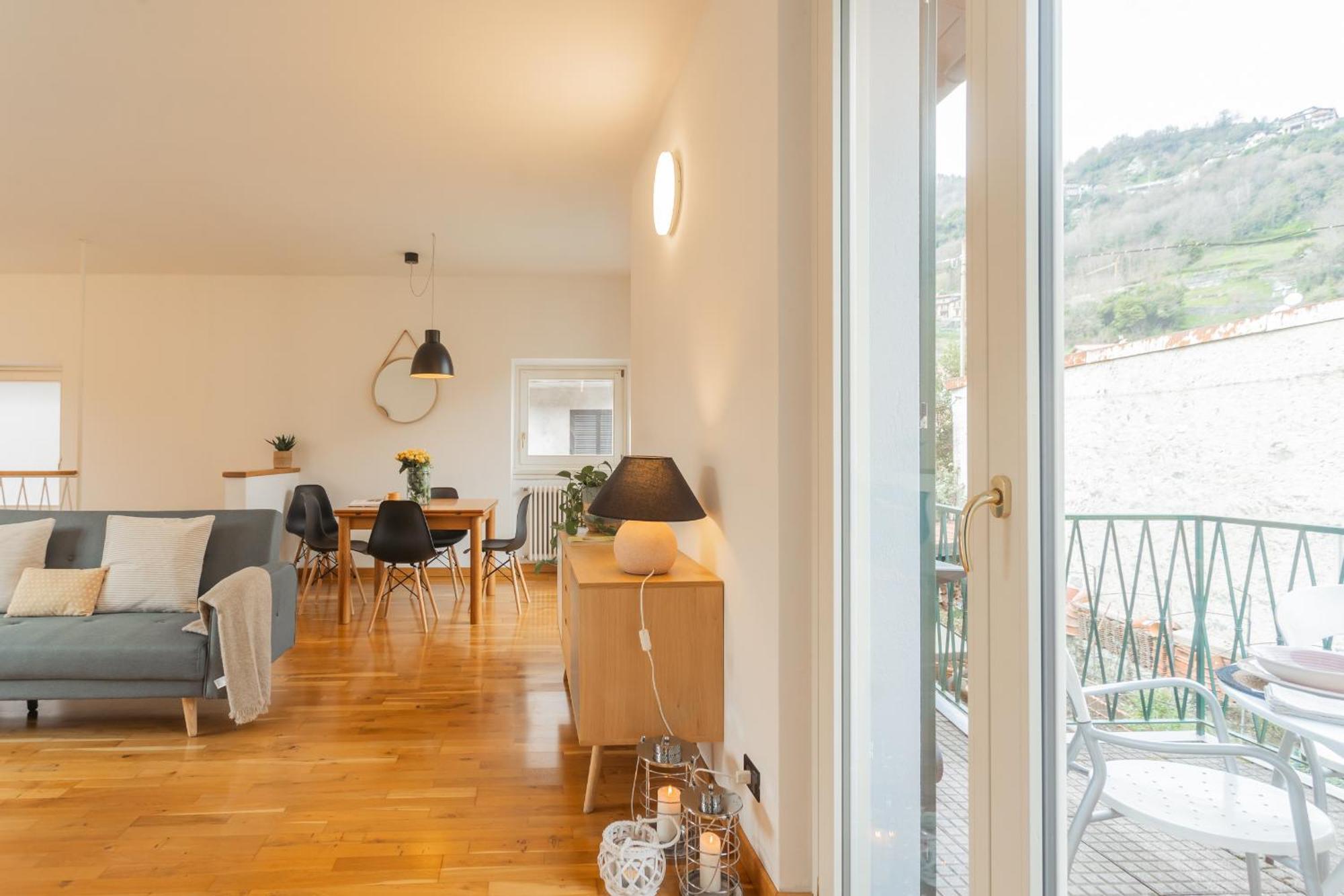 Ponente Balcony & Garden By Rent All Como Gravedona Eksteriør billede