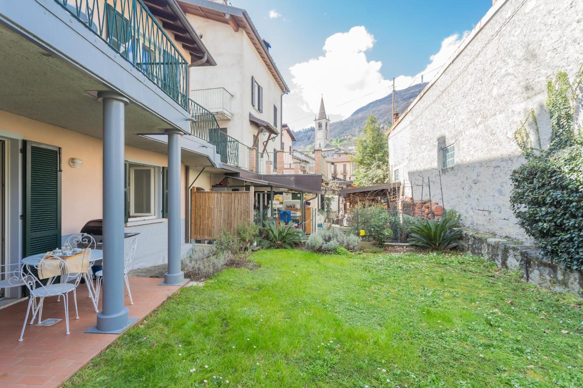 Ponente Balcony & Garden By Rent All Como Gravedona Eksteriør billede